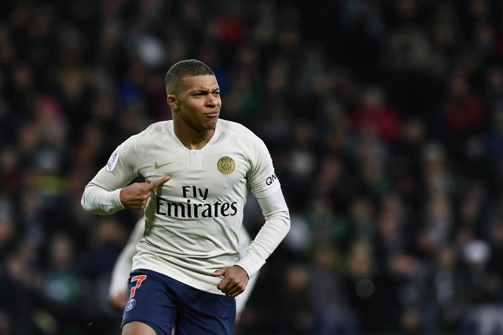 国安一记重锤，敲醒了苏亚雷斯！现在才明白，拉米罗的按兵不动另有隐情